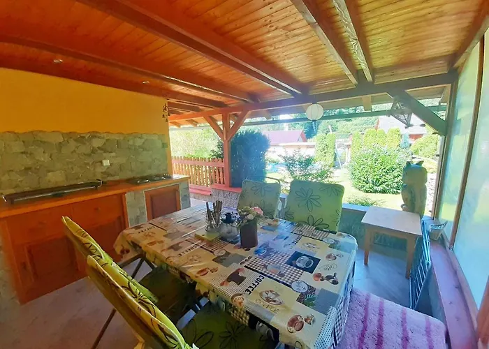 U Lesa Chalet